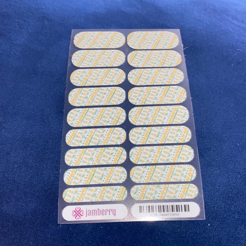 Jamberry Nails Full Sheet —Desert Dance $5